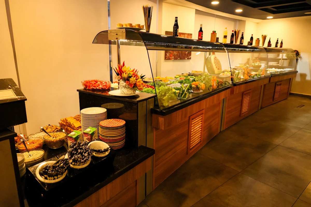 Petit d&eacute;jeuner buffet compris tous les jours